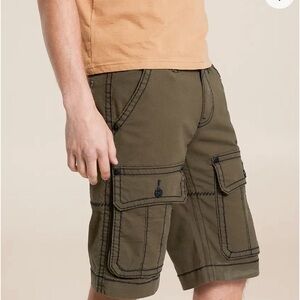 Men's Rockin Revival Cargo Shorts NWOT